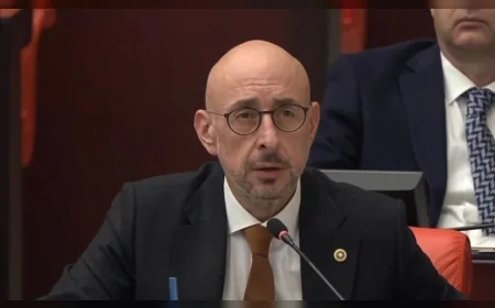 İYİ Parti Grup Başkanvekili Uğur Poyraz: “İstisnai kadrolardan yapılan atamalar tüm yönleriyle araştırılmalı”