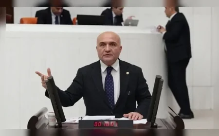 İYİ Parti Genel Başkan Yardımcısı Erhan Usta: “2027 bütçesi çok net bir biçimde faiz bütçesidir”