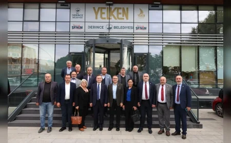 Derince Belediye Başkanı Av. Sertif Gökçe: “Muhtarlarımızla Güçlü Bir İş Birliği İçerisinde Çalışmayı Sürdüreceğiz”