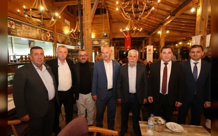 Yunusemre Belediye Başkanı Semih Balaban Muhtarlar Günü’nde Kırsal Mahalle Muhtarlarını Aileleriyle Ağırladı