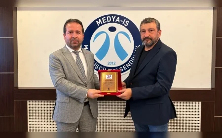 Medya-İş Genel Başkanı Sezai Ballı ile Basının Geleceği Masaya Yatırıldı: Gazetecilerin Sorunları ve Yeni Medya Gündemde