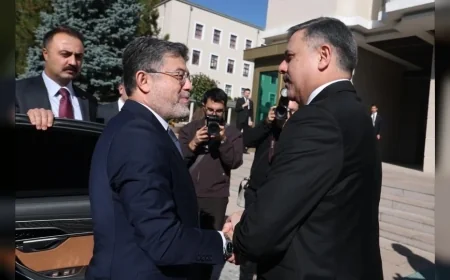 İçişleri Bakanı Mustafa Çiftçi: “Vatandaşımızın Güvenliğini Korurken Sahipsiz Hayvanlarımızın Refahını da Gözeteceğiz”