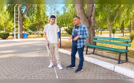 DAÜ Engelli Öğrenci Birimi Koordinatörü Yrd. Doç. Dr. Ünal Değer: “Beyaz Baston, Bağımsızlığın ve Özgürlüğün Sembolüdür”