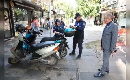 Akdeniz Belediye Başkan Vekili Murat Beşikci: “Akdeniz’in Bütün Yollarında ve Sokaklarında Eksiklikleri Gidereceğiz”