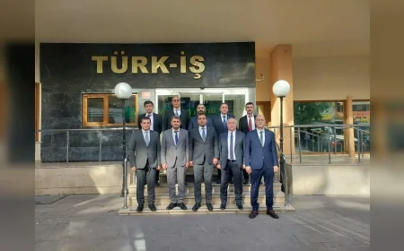 Türkiye Haber-İş Sendikasından Türk Telekom'a Çağrı: “İşçi Kıyımına Son Verin, İşçinin Ekmeğiyle Oynamaktan Vazgeçin”