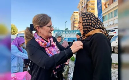 Bursa Büyükşehir Belediyesi Meme Kanserinde Erken Teşhisin Önemine Dikkat Çekiyor