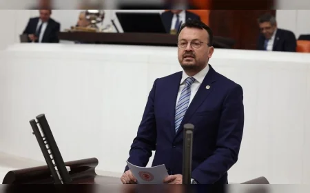 YENİ Parti Denizli Milletvekili Şeref Arpacı: “Fon Krizinin Tam Ortasında İktidarınız Var, Siz Bu İşi Temizleyemezsiniz”