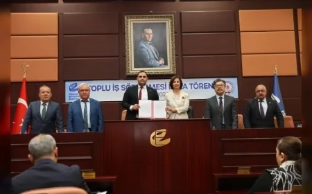 Eskişehir Büyükşehir Belediye Başkanı Ayşe Ünlüce: “Bu Şehrin Her Sokağında Sizlerin Alın Teri Var”