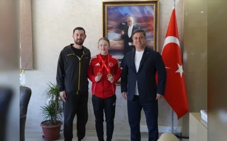Manisa Gençlik ve Spor İl Müdürü Yunus Öztürk: “Milli Sporcumuz Nurbade Büber’in Avrupa Şampiyonluğu Bizleri Gururlandırdı”