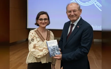 Denizli Büyükşehir Belediyesi ve Habitat Derneği’nden yaş almış bireyleri dijital dolandırıcılığa karşı koruyacak farkındalık eğitimi