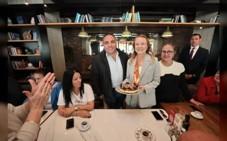 Konak Belediye Başkanı Nilüfer Çınarlı Mutlu: “Sizler bizim en yakın çalışma arkadaşlarımızsınız”