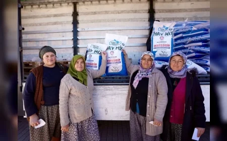 Denizli Büyükşehir Belediyesi 19 İlçede 2 Bin 65 Üreticiye 170,4 Ton Yem Bitkisi Tohumu Desteği Sağlıyor