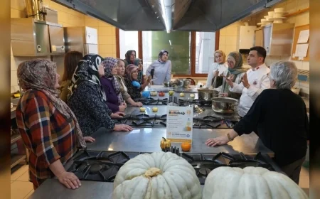 Eskişehir Tepebaşı’nda Üretici Kadınlar Coğrafi İşaretli Kızılinler Bal Kabağını Yeni Lezzetlere Dönüştürdü