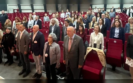 Ege Üniversitesi Tıp Fakültesinde Radyoterapinin 50 Yılı Yapay Zekâ ve Bilimsel Başarılarla Kutlandı
