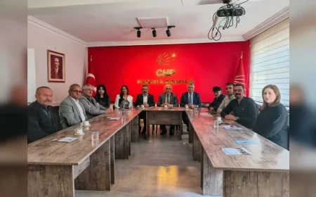 CHP Genel Başkan Yardımcısı Necdet Saraç: “Ahilik geleneği devam etseydi ne fon vurgunu ne de borsa manipülasyonları olurdu”