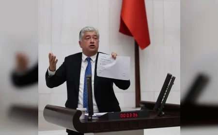 DEVA Partisi Genel Başkan Yardımcısı Sadullah Kısacık: “Vatandaşın parasını vermeyecekseniz açıkça söyleyin”