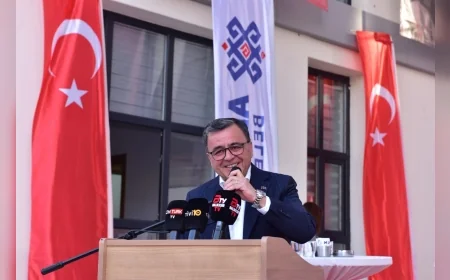 Balıkesir Altıeylül’de Yaşam Merkezi Yoğun Katılımla Hizmete Açıldı