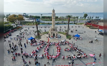 İzmir’de Cumhuriyetimizin 103. Yılı Etkinlikleri Kapsamında Akıl ve Zekâ Oyunları İl Finali Düzenlendi!