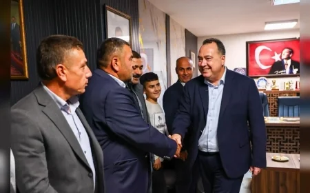 Manisa Büyükşehir Belediye Başkanı Besim Dutlulu: “Muhtarlarımızın Projelerine Destek Vermeye Devam Edeceğiz”