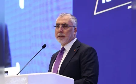 Çalışma ve Sosyal Güvenlik Bakanı Prof. Dr. Vedat Işıkhan: “Ulusal Staj Programı’na başvurular bugün itibarıyla başladı”