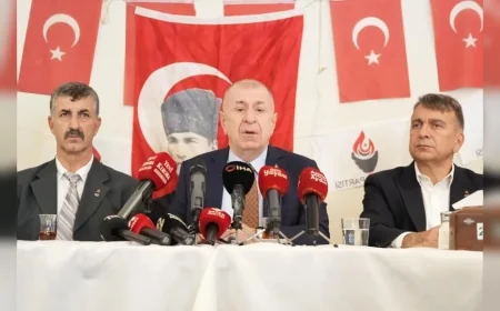 Zafer Partisi Genel Başkanı Prof. Dr. Ümit Özdağ: “Cumhuriyet tarihinin en ağır ekonomik buhranlarından birisini yaşıyoruz”