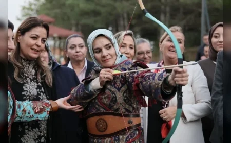 Aile ve Sosyal Hizmetler Bakanı Mahinur Özdemir Göktaş: “Anneler ve Kızları Arasındaki Bağı Güçlendiren Anlamlı Bir Program”