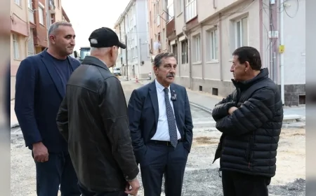Tepebaşı Belediye Başkanı Dt. Ahmet Ataç: “Her mahallede daha güvenli ve konforlu ulaşım için çalışıyoruz”