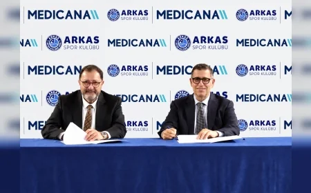Medicana International İzmir Hastanesi Genel Müdürü Dr. Remzi Karşı: “Arkas Spor Kulübü’nün ve İzmir’in yanında olmaya devam edeceğiz”