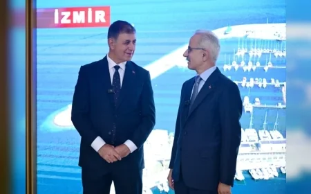 İzmir Büyükşehir Belediye Başkanı Dr. Cemil Tugay: “İzmir’e çok çok güzel haberleri vermek üzere hazırlanıyoruz”