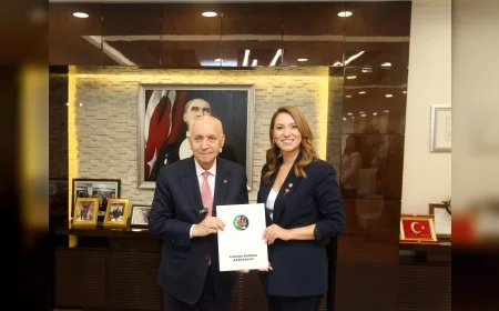 Yenimahalle Belediyesi ile Ankara Barosu, Kadınların ve Dezavantajlı Grupların Adalete Erişimi İçin Gelincik Projesi Protokolünü Yeniledi!