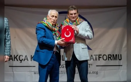 Akça Koca Kültür Platformu, OYAK CEO’su Prof. Dr. Murat Yalçıntaş’ı Vefa Gecesinde Onurlandırdı