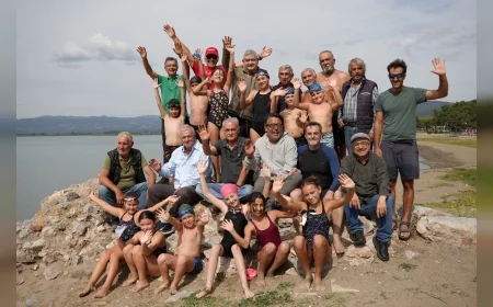 İZNİK BELEDİYESİ “ESKİ SULAR YENİ KULAÇLAR” BELGESELİYLE YARIM ASIRLIK YÜZME HAFIZASINI GENÇ KUŞAKLARLA BULUŞTURDU