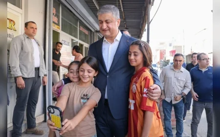 Adana Valisi Mustafa Yavuz Yüreğir’de Esnafla Buluştu, Vatandaşların Talep ve Önerilerini Yerinde Dinledi