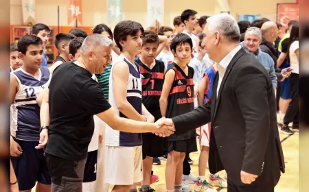 Bergama’da Cumhuriyet’in 103’üncü yılı 3x3 Basketbol Turnuvası ile kutlandı, dört okul şampiyon oldu