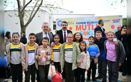 YILDIRIM BELEDİYESİ, ÇOCUKLARIN GÜVENLE OYNAYABİLECEĞİ MUTLU SOKAK’I GÜVENLİ OYUN ALANINA DÖNÜŞTÜRDÜ