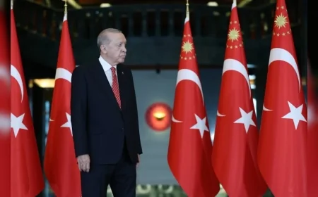 Cumhurbaşkanı Recep Tayyip Erdoğan, Cumhuriyet Bayramı’nın 103. Yıl Dönümünde Cumhurbaşkanlığı Külliyesi’nde Tebrikleri Kabul Etti