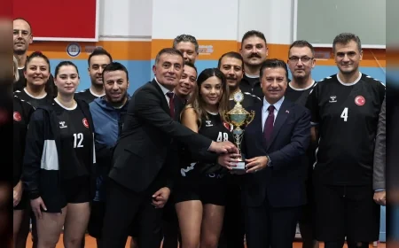 Muğla Büyükşehir Belediyesinin Cumhuriyet Kupası’nda Voleybol ve Basketbol Şampiyonları Belli Oldu