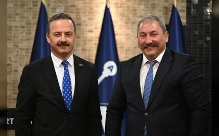 Anahtar Parti Siyasi İşlerden Sorumlu Genel Başkan Yardımcılığına Mehmet Tolga Akalın Atandı
