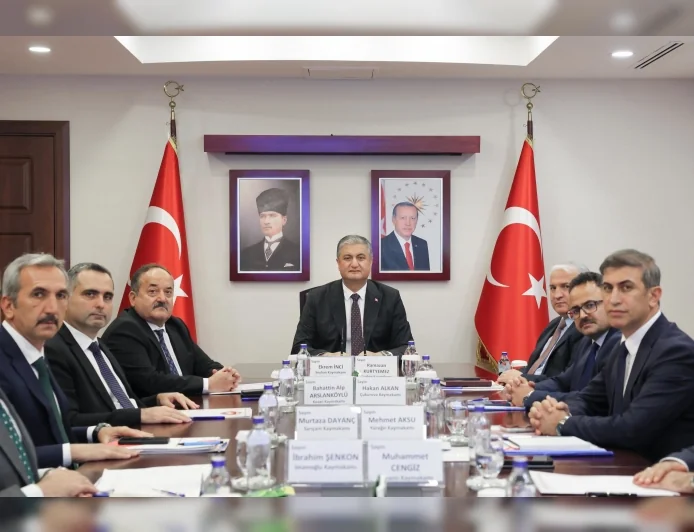 Adana Valisi Mustafa Yavuz: “Vatandaşlarımızın memnuniyetini her geçen gün daha da artırmak için çalışmalarımızı sürdürüyoruz”