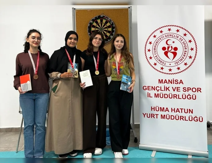 Manisa’daki GSB yurtlarında öğrenciler spor ve geleneksel sanat etkinlikleriyle buluştu