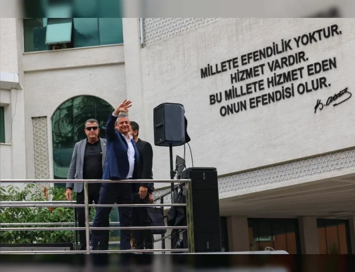 YENİ Parti Genel Başkanı Özgür Özel: “Türkiye’yi yeni siyasette birleşmeye davet ediyorum”