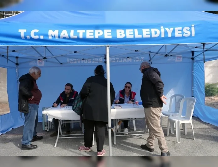Maltepe Belediyesi sosyal yardım hizmetlerini 18 mahallenin tamamına taşıyarak vatandaşlara yerinde ulaşacak