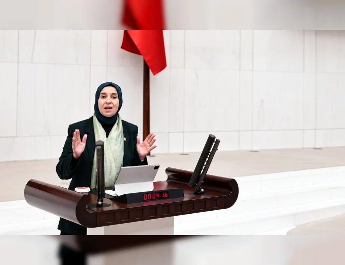 DEVA Partisi Genel Başkan Yardımcısı Elif Esen: “Gözden kaçmış kim bilir daha kaç bina var?”