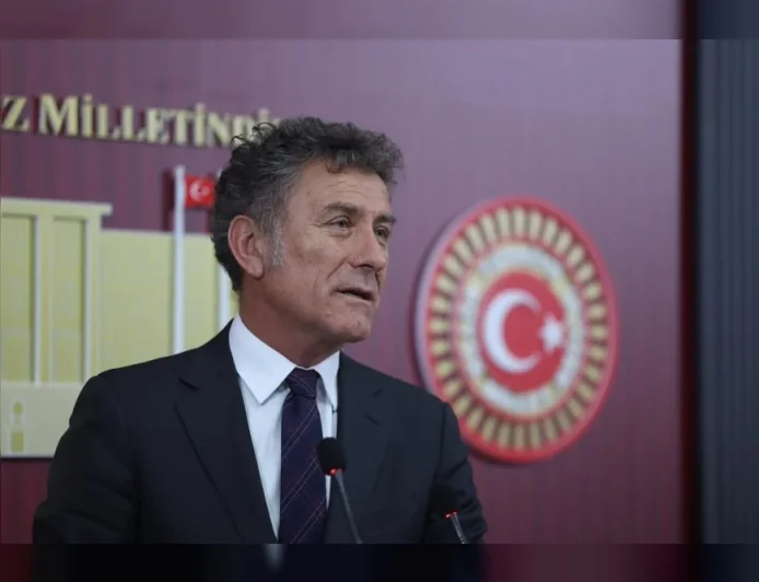 CHP Genel Başkan Yardımcısı Orhan Sarıbal: “Şeker pancarı fabrikalara geldi ama fiyat yok ortada”