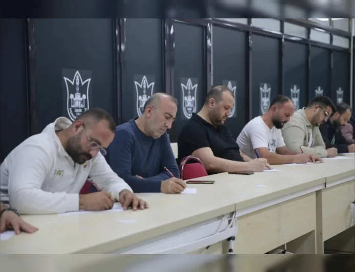 Konak Belediyesi ve AÇEV’den Babaların Çocuk Gelişimine Katılımını Artıracak 13 Haftalık BADEP Programı Başladı