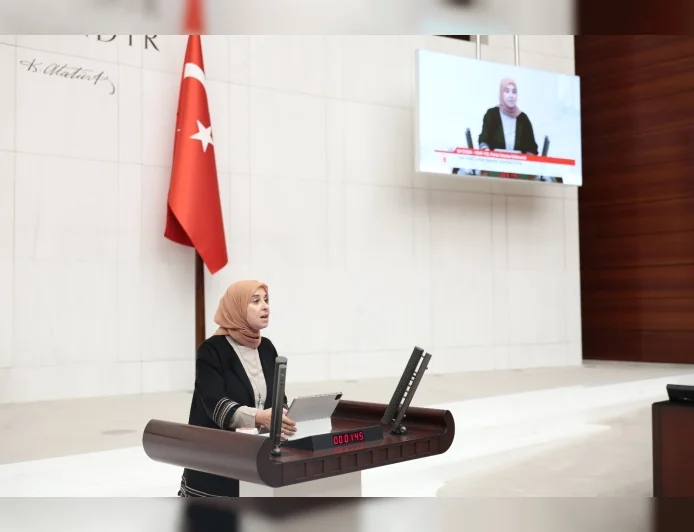 DEVA Partisi Genel Başkan Yardımcısı Elif Esen: “Başta Cumhurbaşkanı ve temiz AK Partililer bu gücü durdurmalı”
