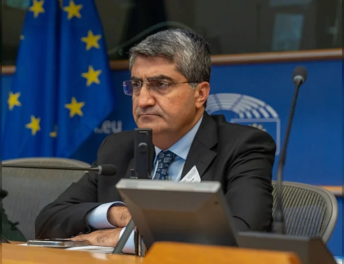 DEVA Partisi Genel Başkan Yardımcısı Mehmet Emin Ekmen: “Silahsızlanma kadar demokratikleşme de önemli”