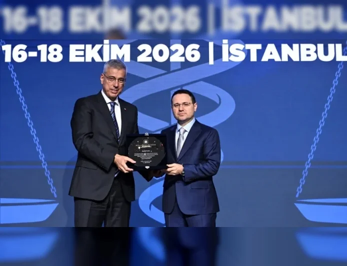 Adalet Bakanı Akın Gürlek: “Sağlık çalışanlarına yönelik şiddet kırmızı çizgimizdir”
