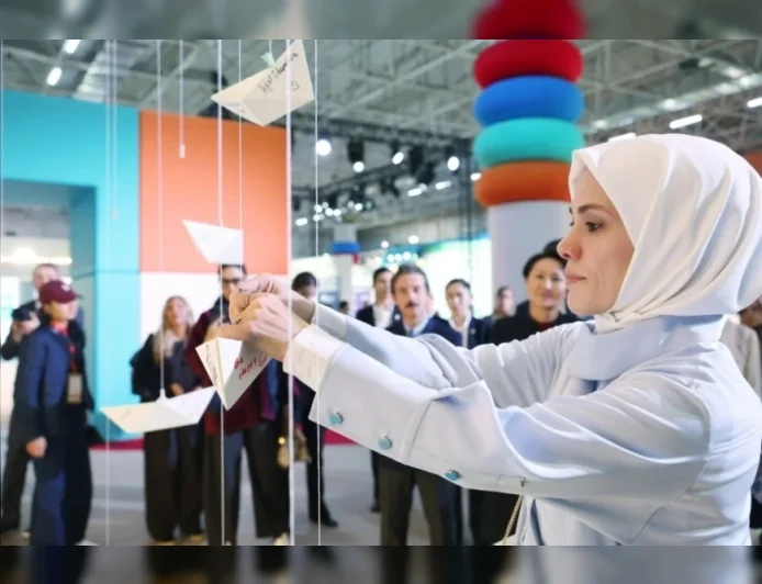 NUN Eğitim ve Kültür Vakfı Yönetim Kurulu Başkanı Dr. Esra Albayrak: “Yapay Zeka Çağının Kabullerini Sorgulamak ve İnsanlığın Lehine Kararlar Almak Zorundayız”
