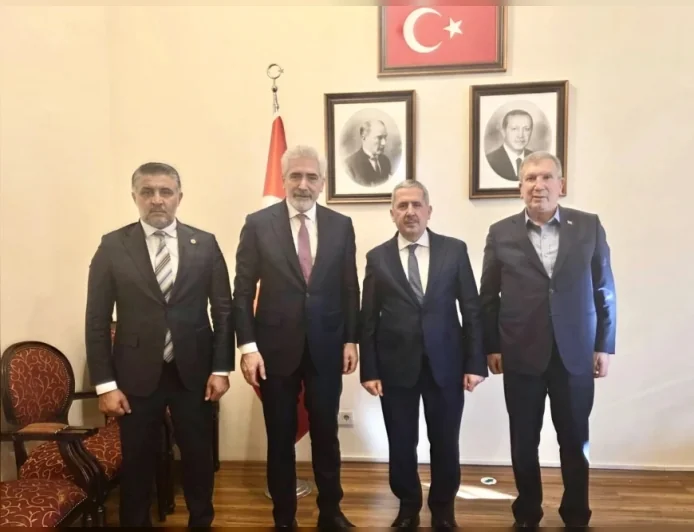 AK Parti Diyarbakır Milletvekili Galip Ensarioğlu, Hazro ve Çüngüş Belediyelerinin Taleplerini Ticaret Bakanlığına İletti